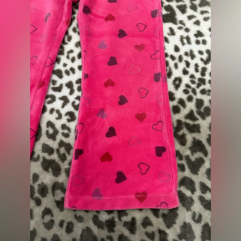 OshKosh B’gosh  Heart Graphic Velour Pants in Pink Size 4T Toddler